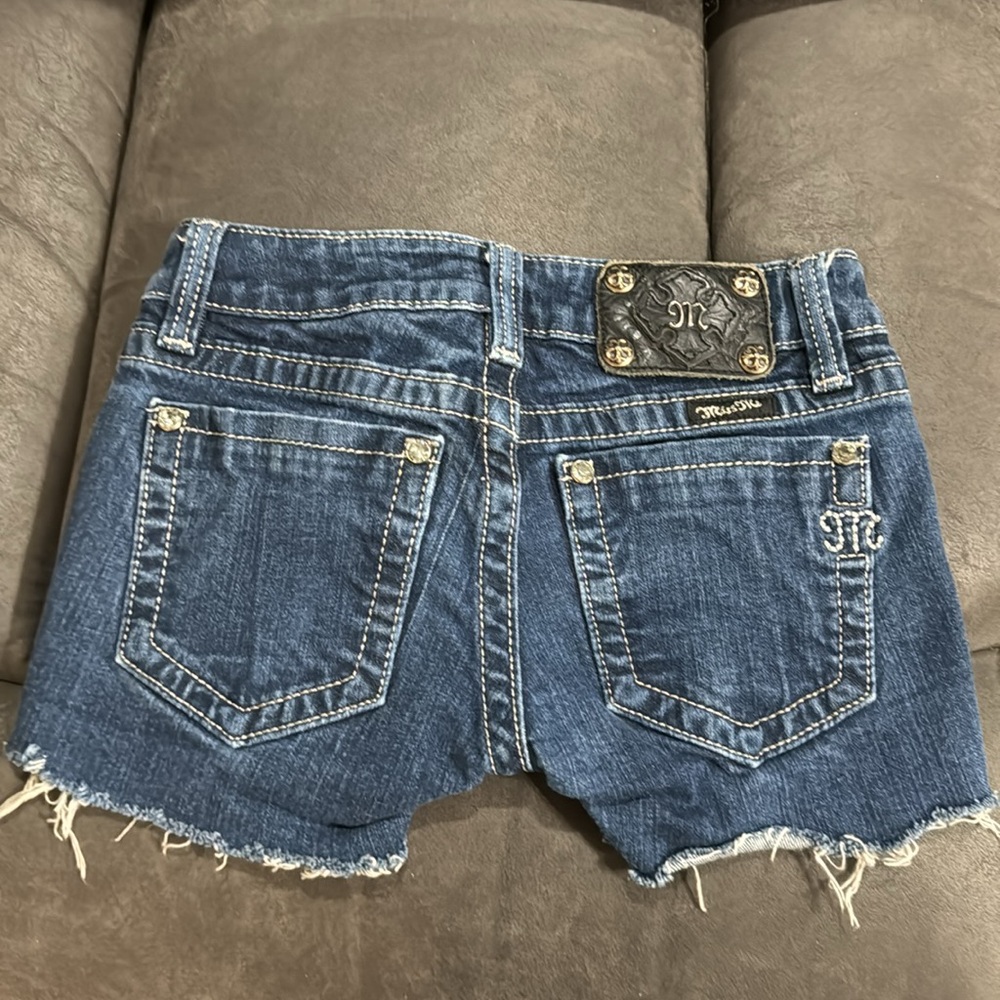 Miss me denim cutoff shorts size 25 - Picture 4 of 6